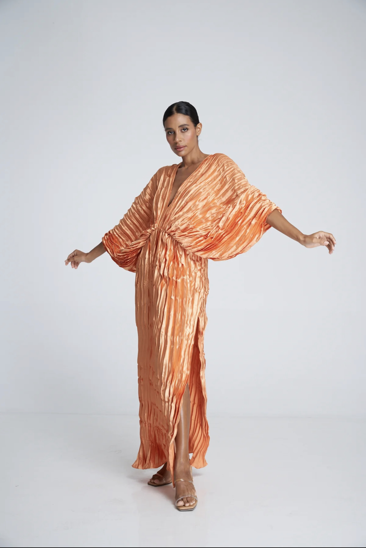 Rental Lidee Woman De Luxe Gown