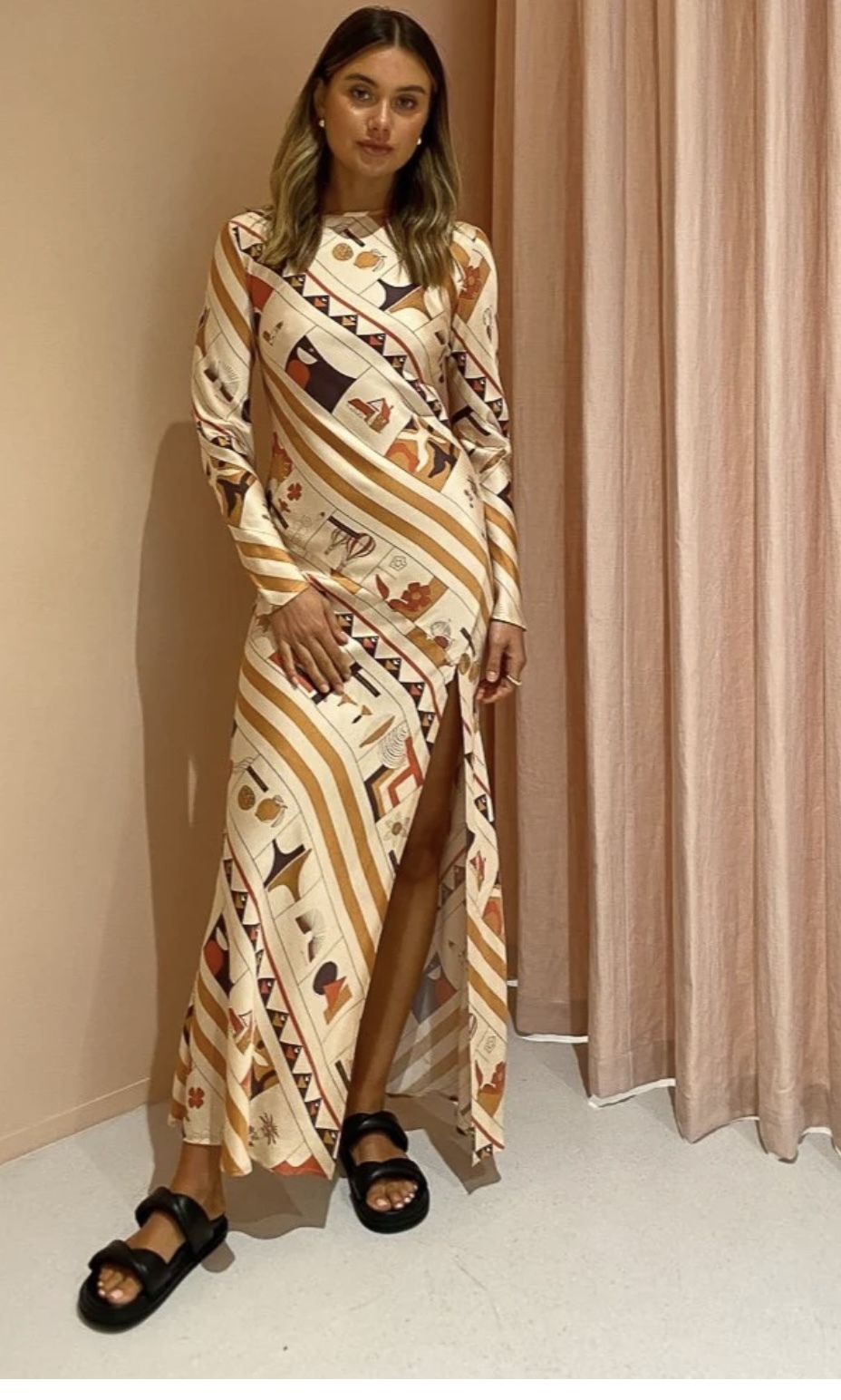 Loan a Sir The Label Sir Soleil Long Sleeve Dress In Soleil Print