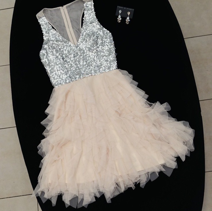 Hire a Eileen Kirby Lilly Short