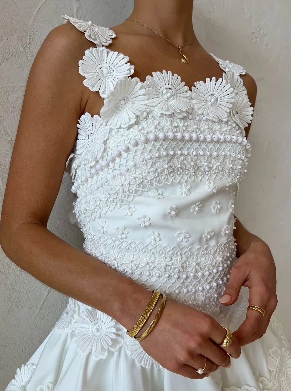 Loan a Helen O'connor Kahlo Dress Ivory