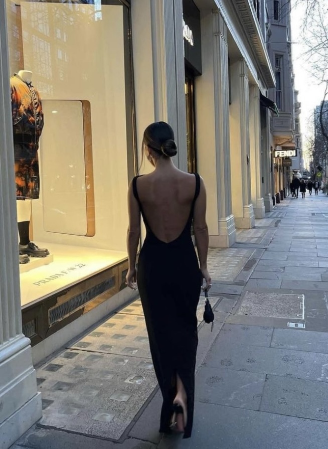 Effie Kats Black for lend