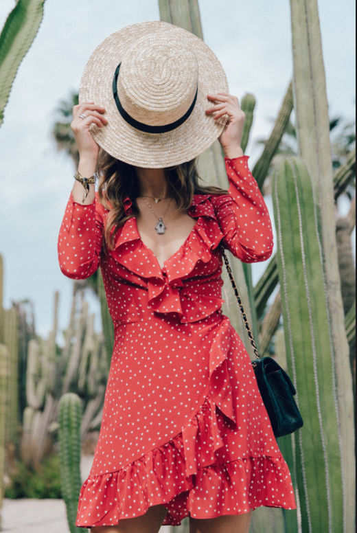 Hire a Red Realisation Par