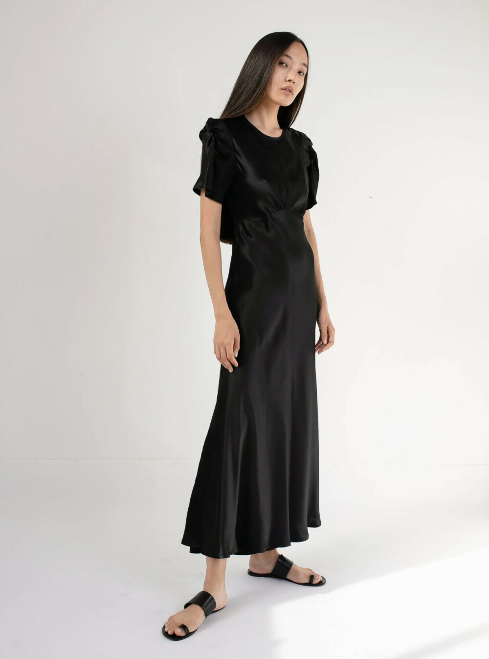 For rent a Black Maggie Marilyn