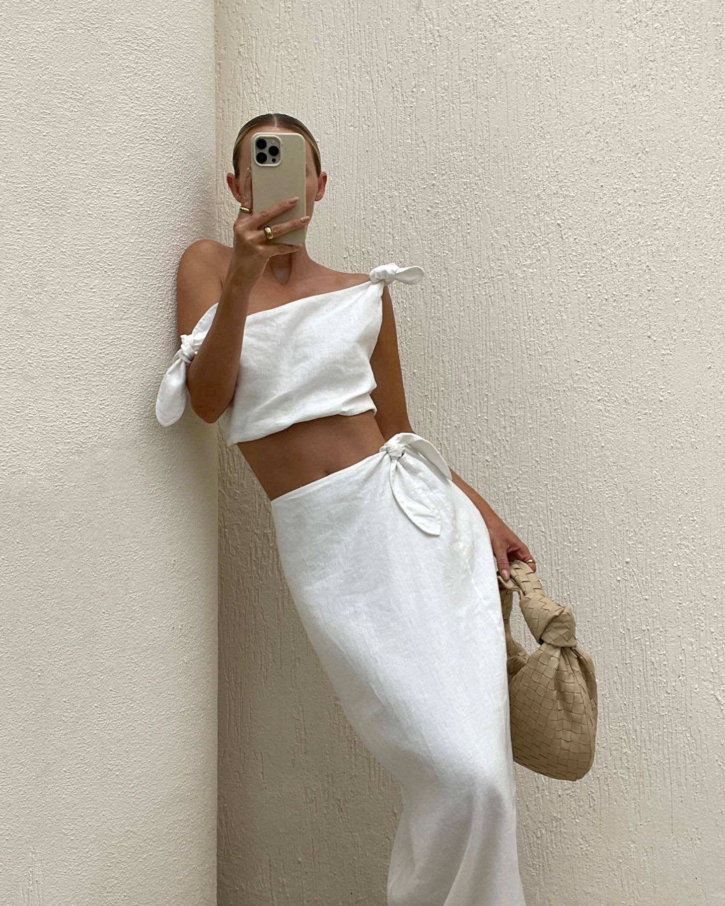 Sir The Label White for lend