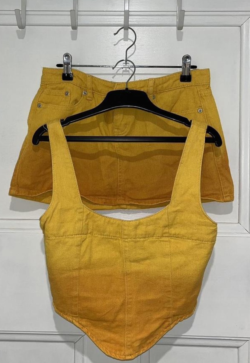 Tiger Mist Yellow to lend