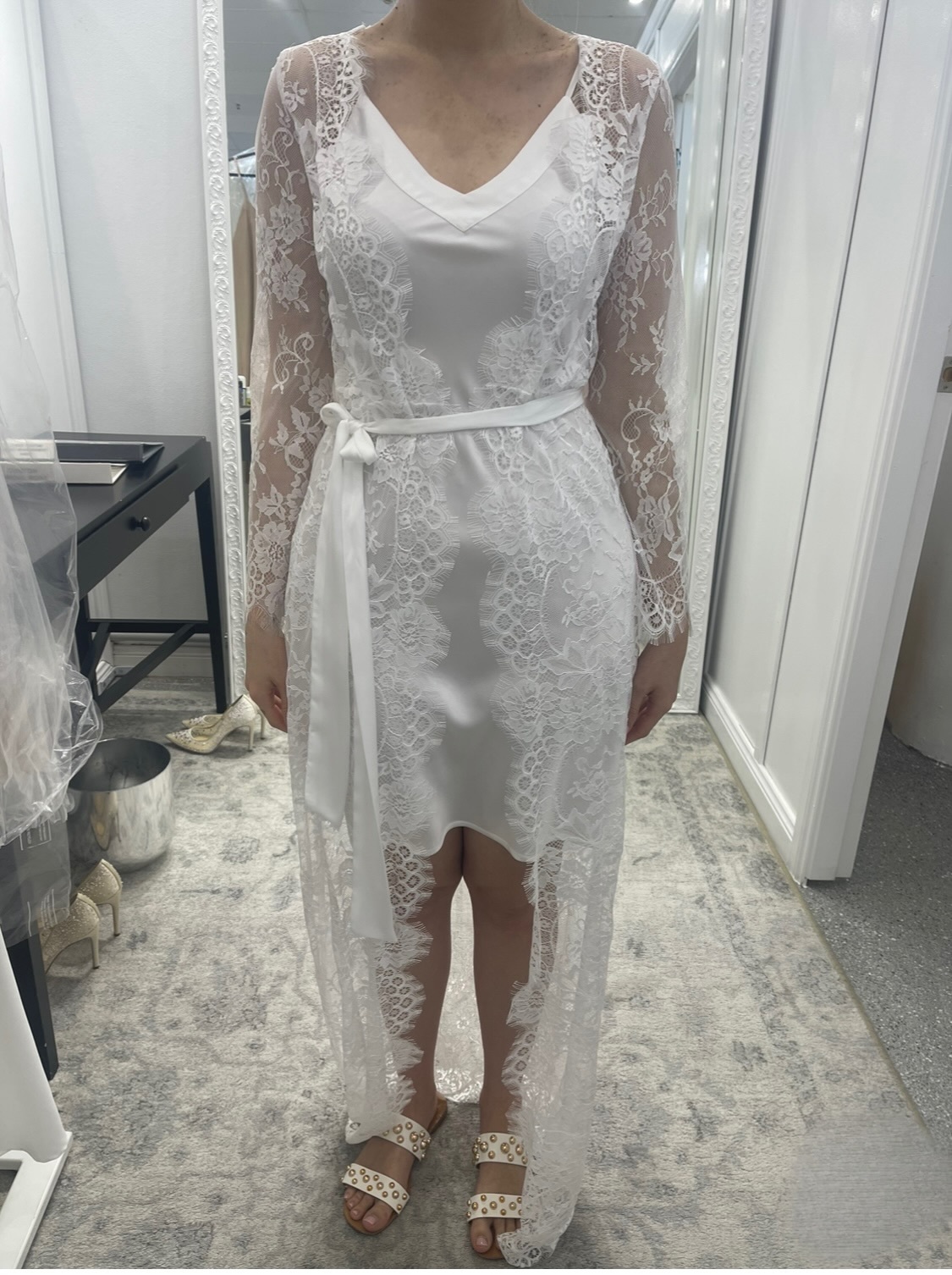 Roman & French White to borrow