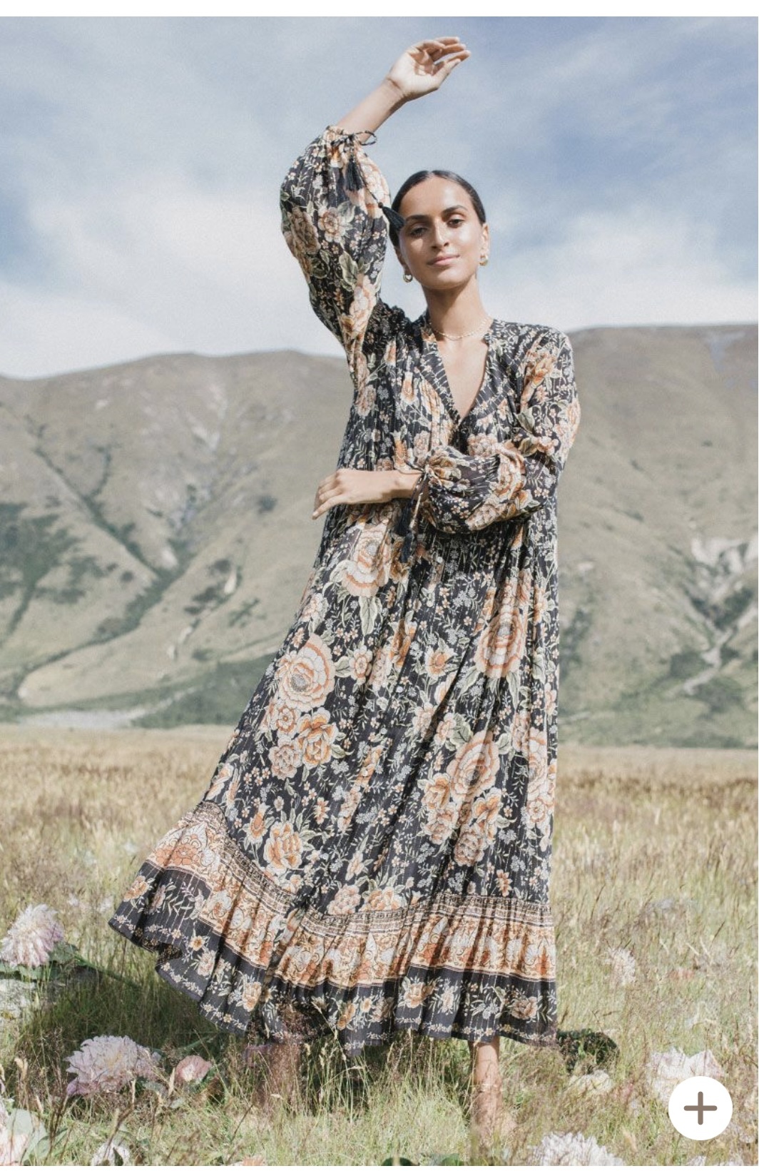 For rent a Spell Mystic Gown Nightfall