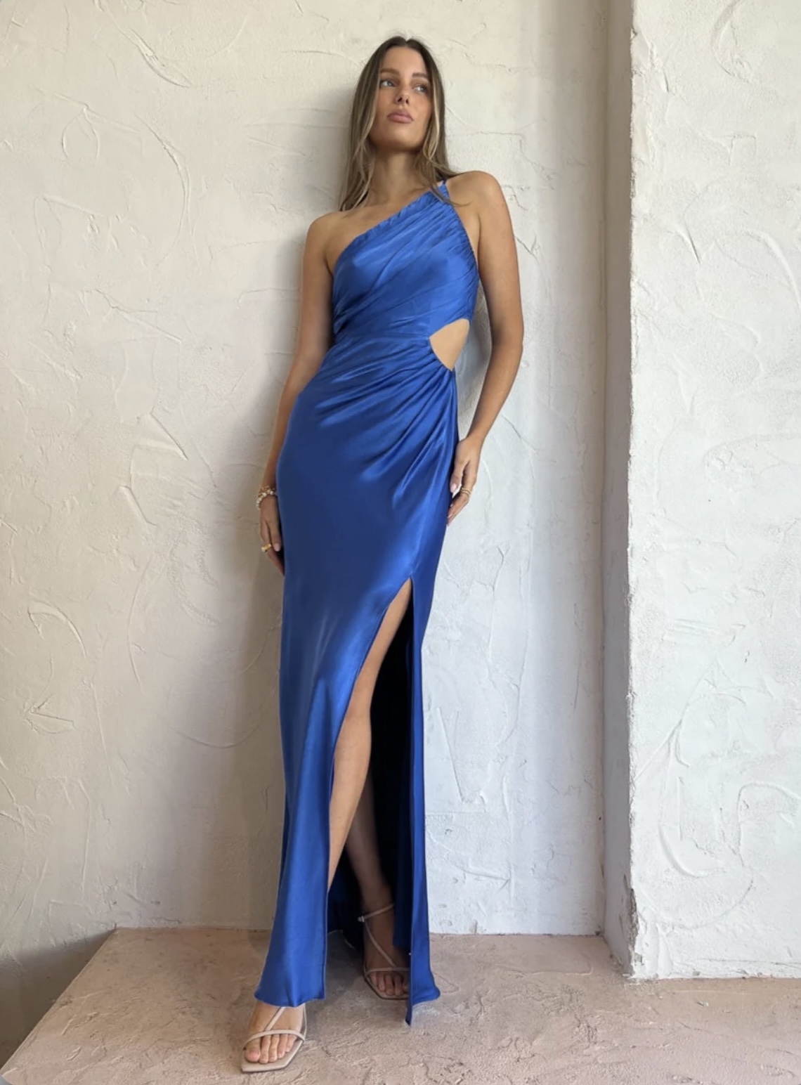 Rent a Blue Shona Joy