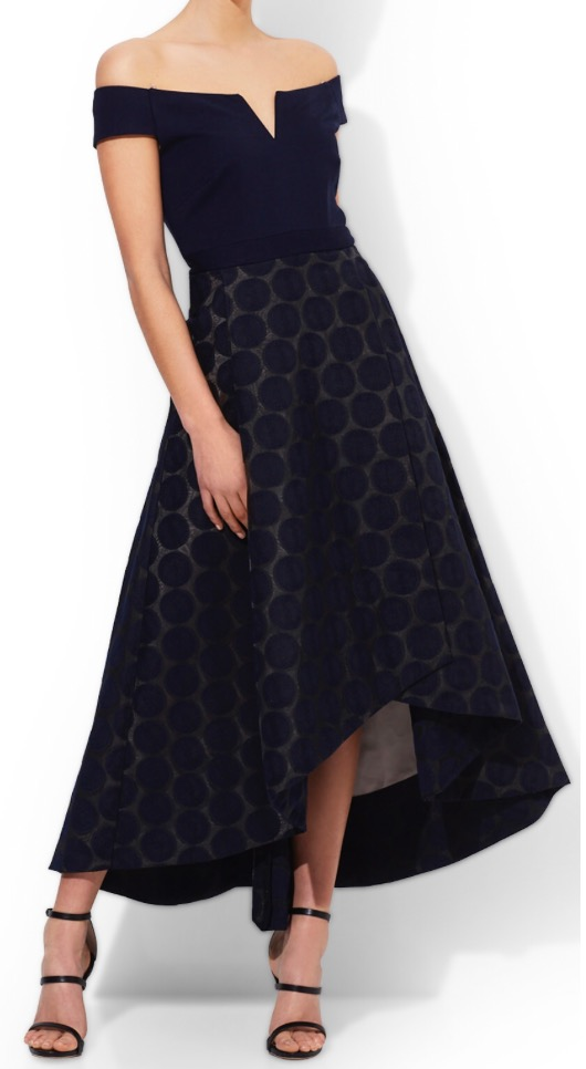 Montique Navy to hire