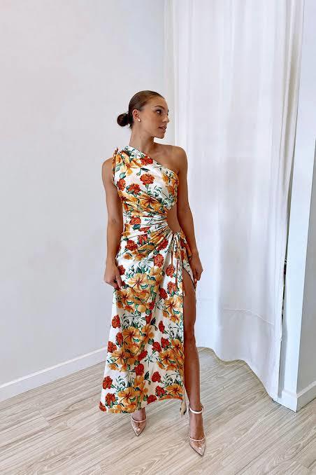 Loan a Other Sonya Moda