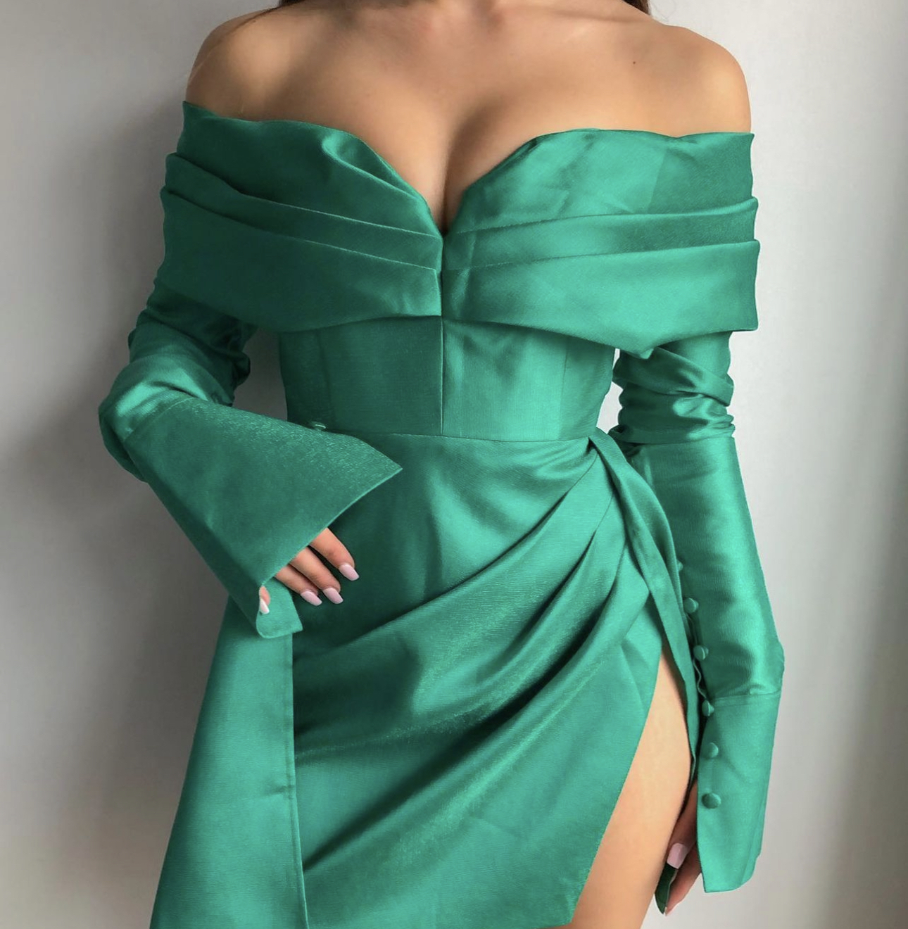 Khirzad Femme Green to loan