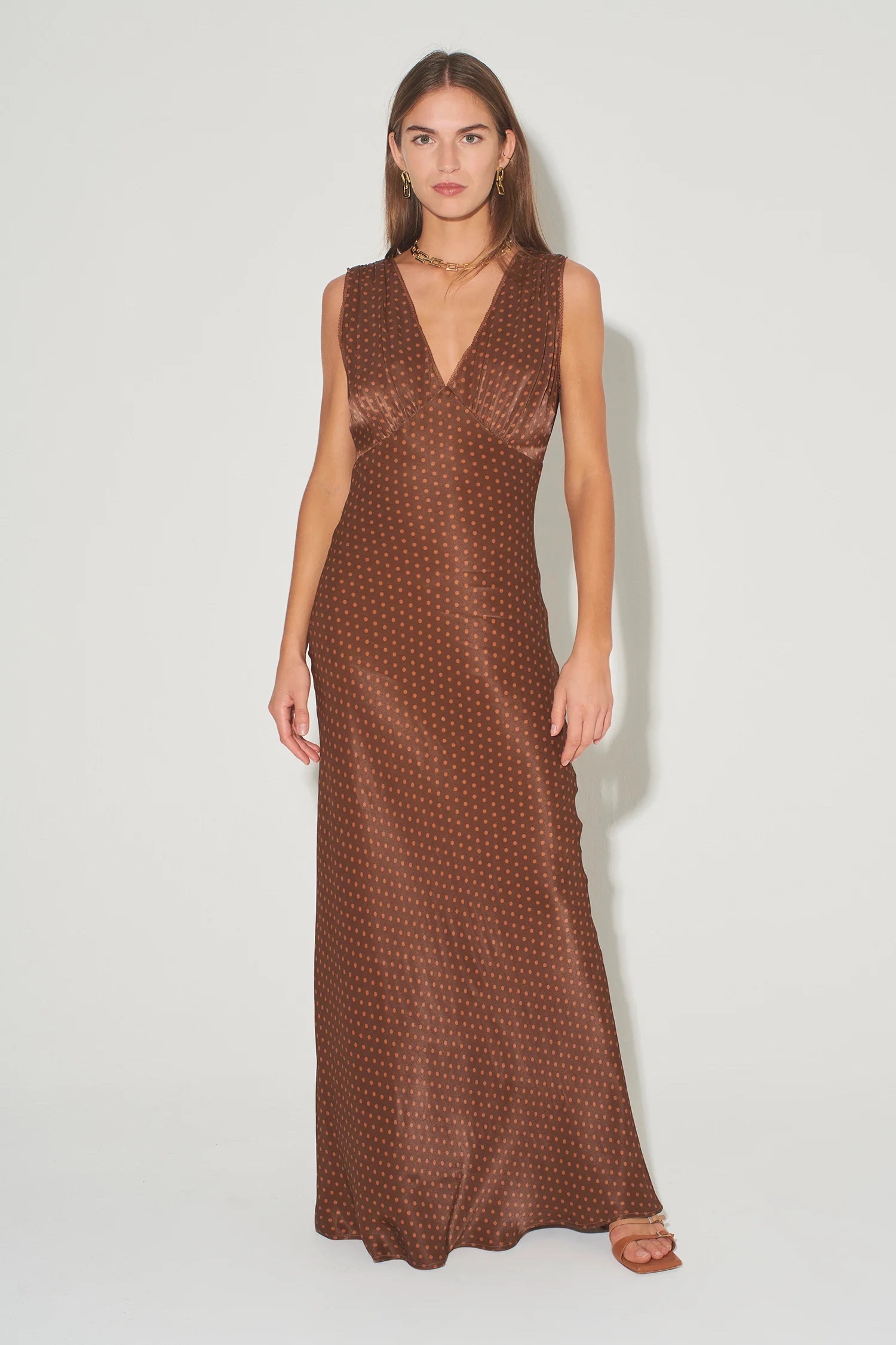 Hansel & Gretel Brown for hire