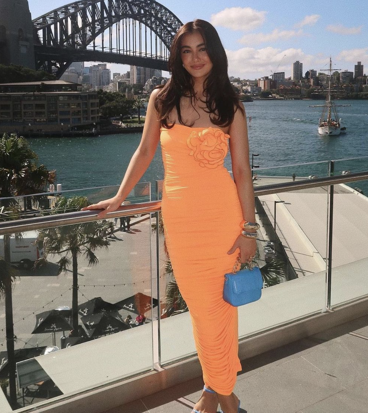 Borrow a Orange Bianca And Bridgett