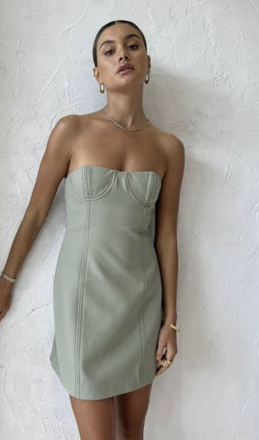 Sir The Label Green for rent