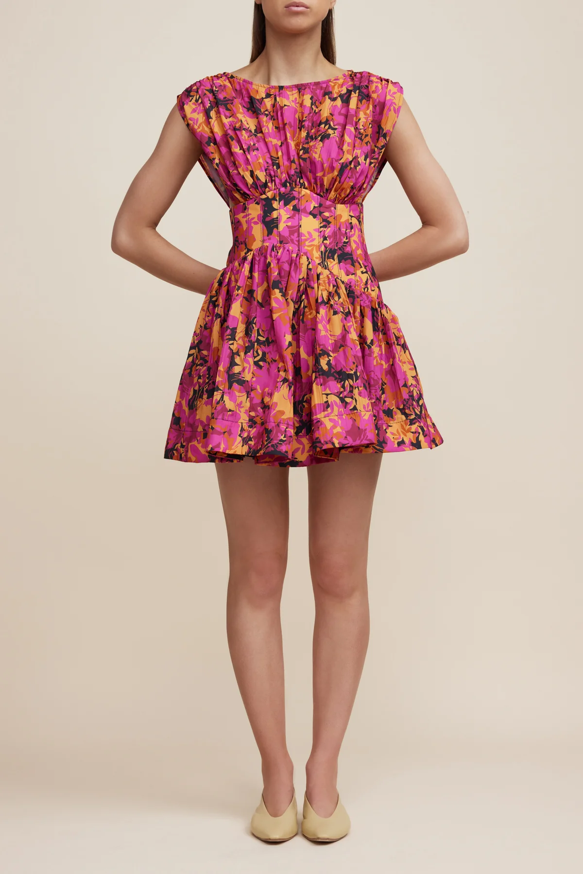 For rent a Pink Acler