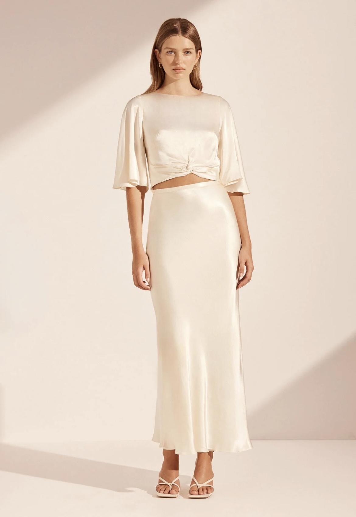 Shona Joy Beige rental