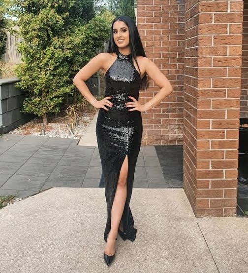 Bariano Black to rent