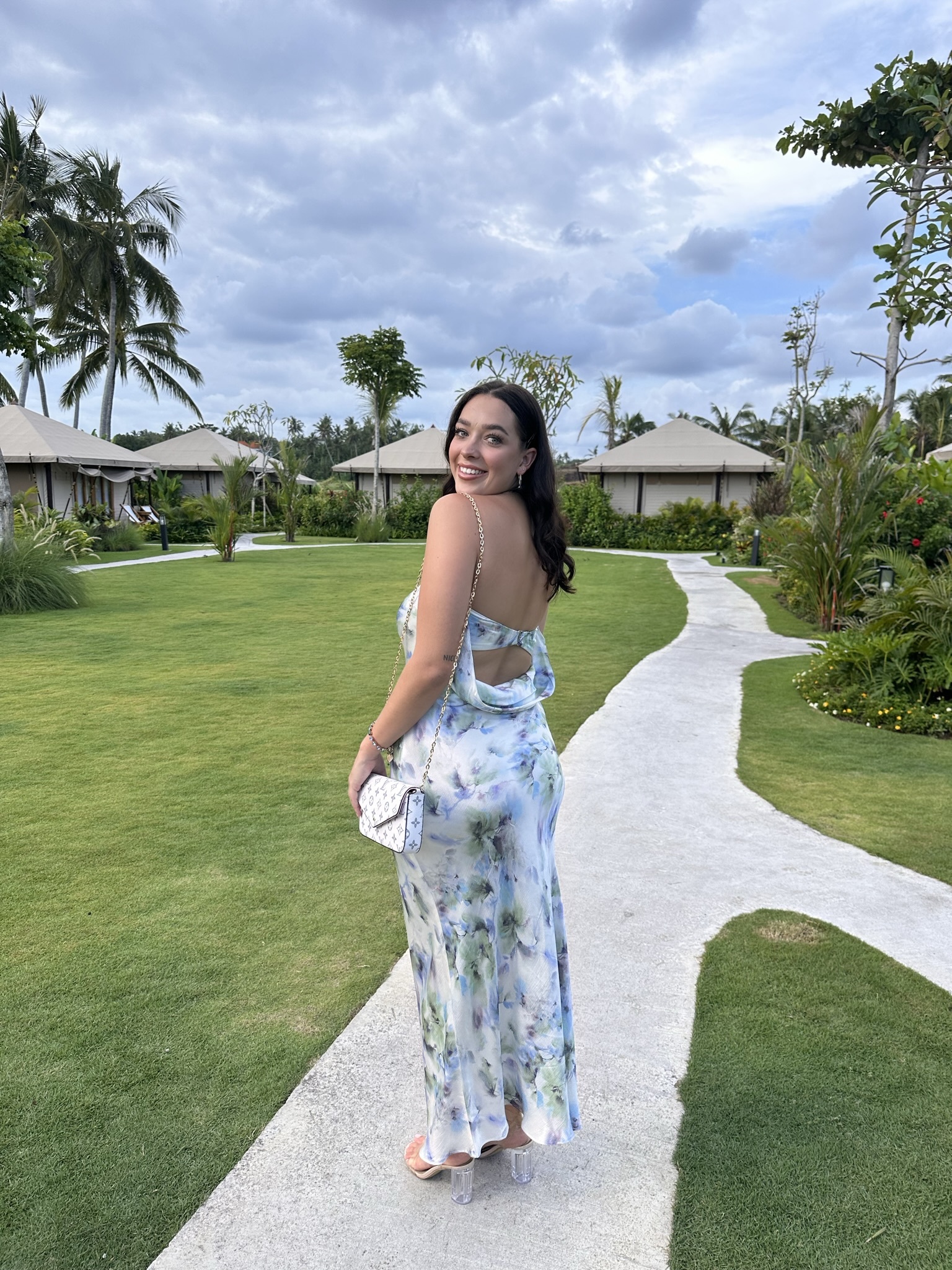 Rental Blue Bec & Bridge