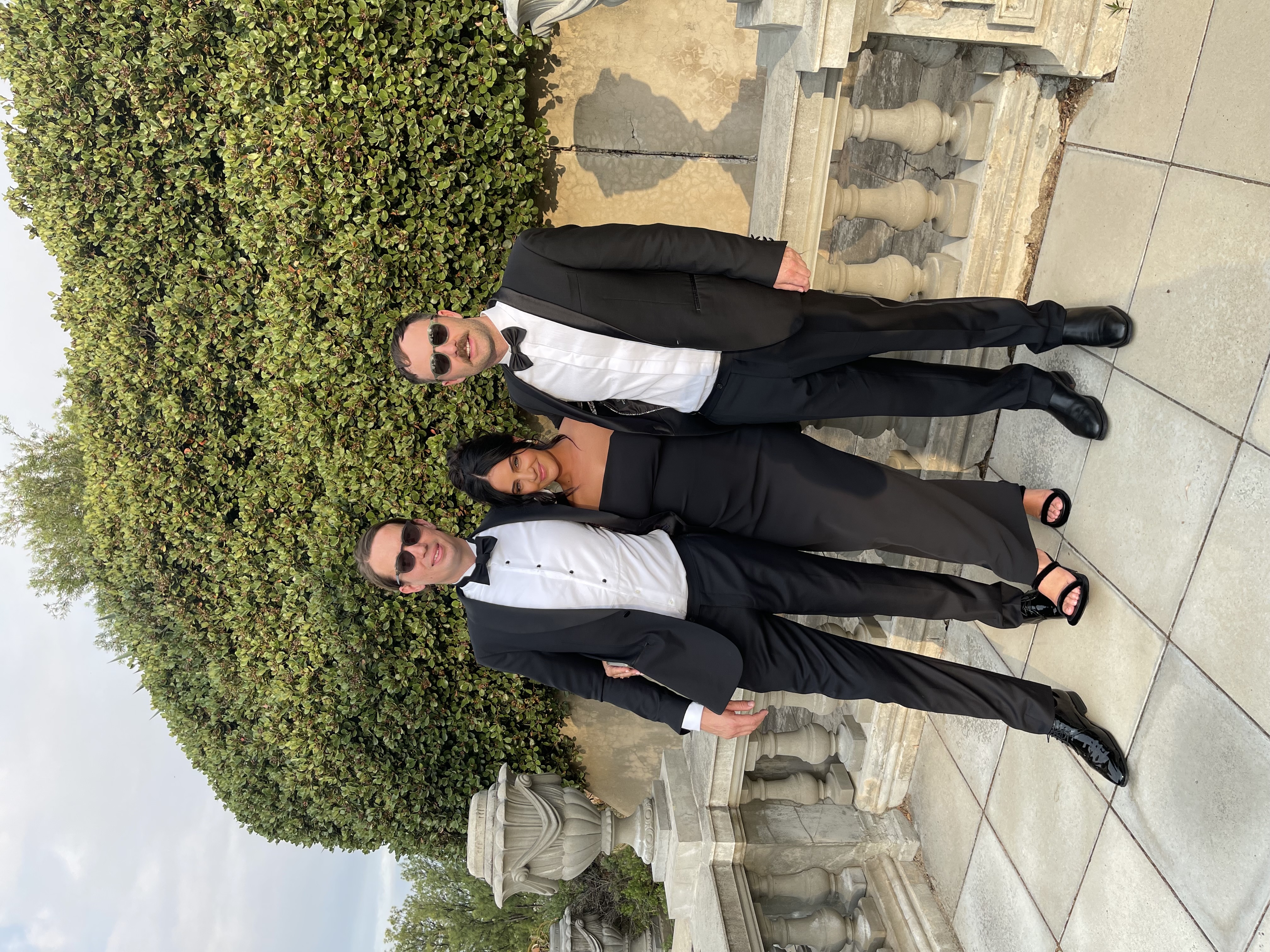 Manning Cartell Black to rent