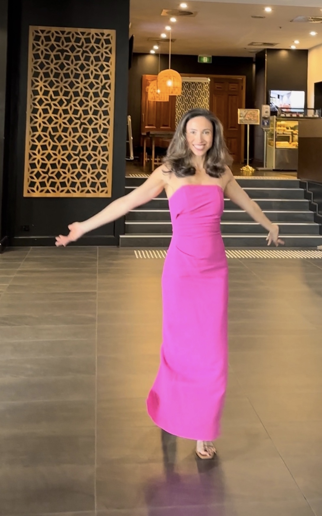 Borrow a Pink Manning Cartell