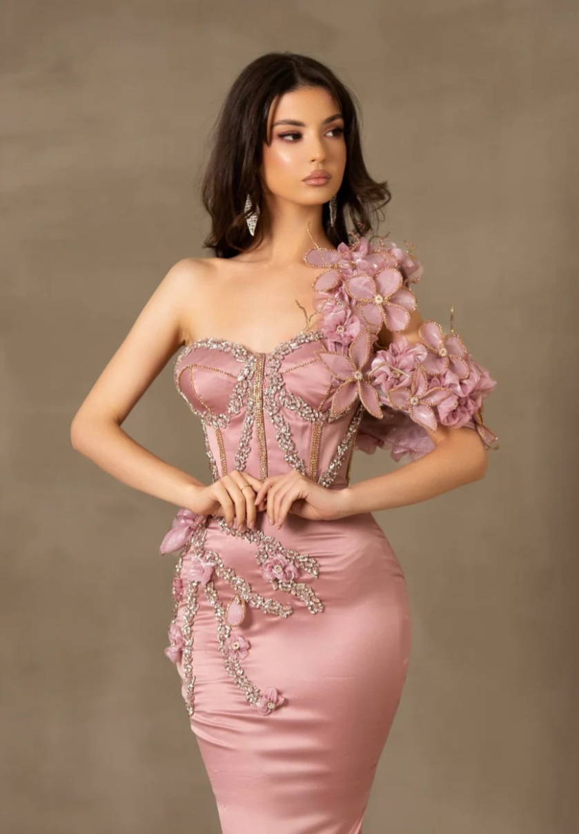 Rental Pink Bilini Fashion House