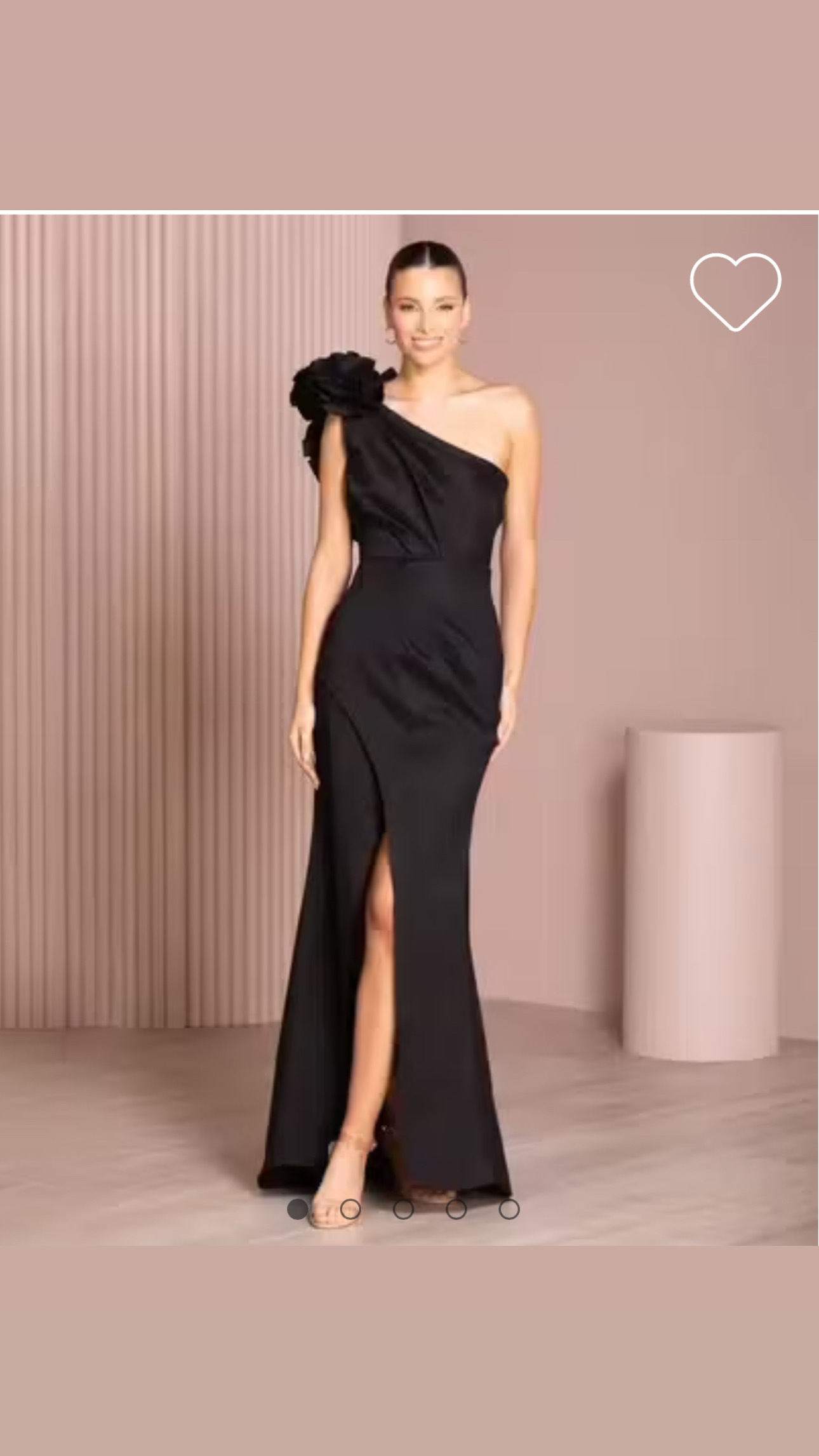 For rent a Black Azzurielle