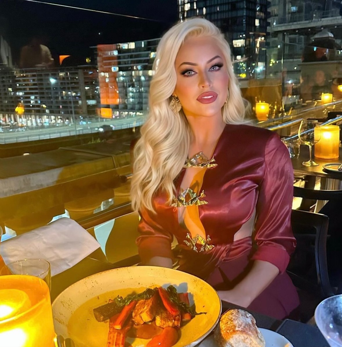 Loan a Marbe Bird Of Paradise