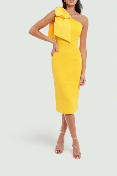 Rent a Yellow Rebecca Vallance