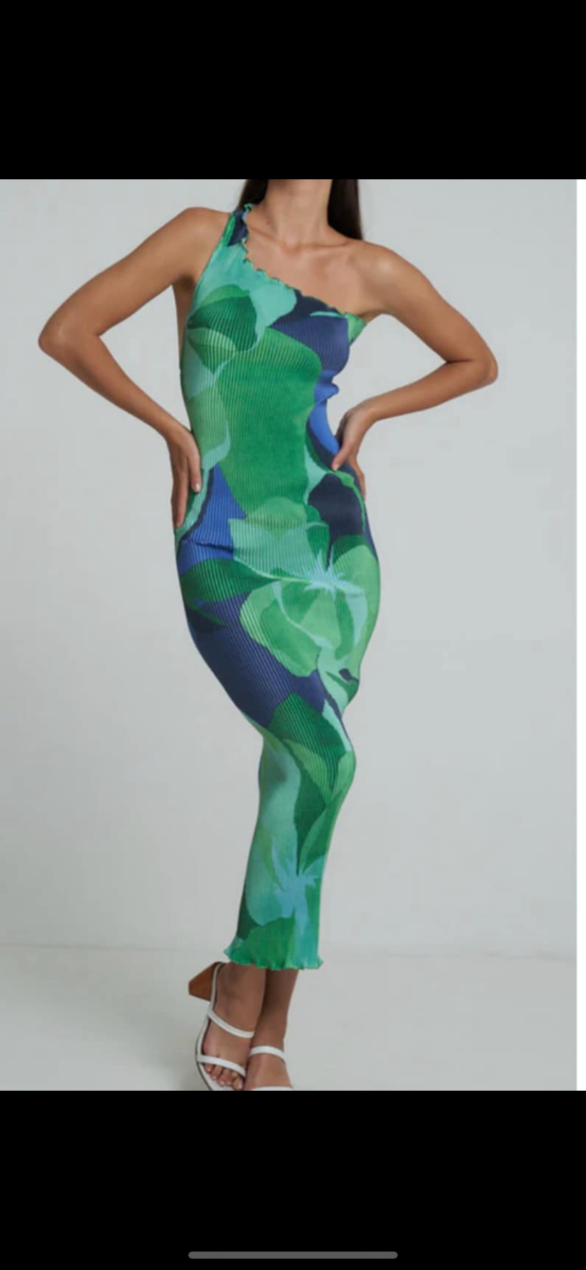 Formal rental Lidee Soiree Naomi Gown Capri Green