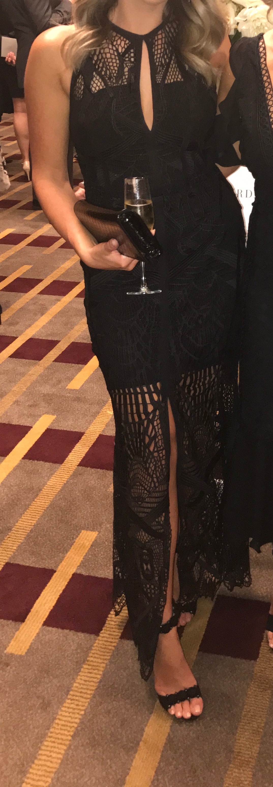 Manning Cartell Black to rent