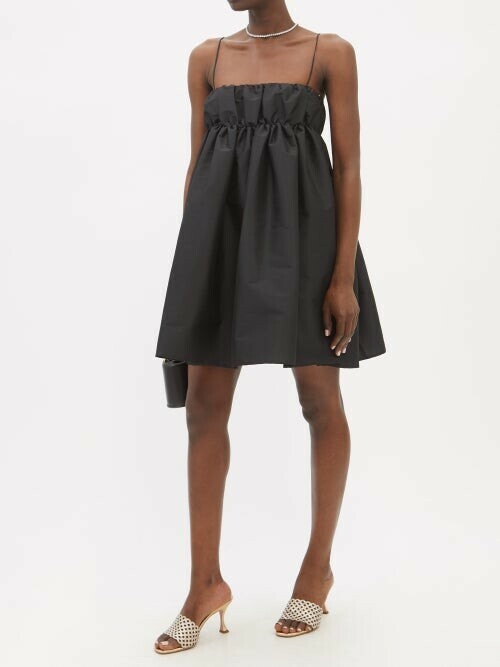 Formal rental Black Bernadette