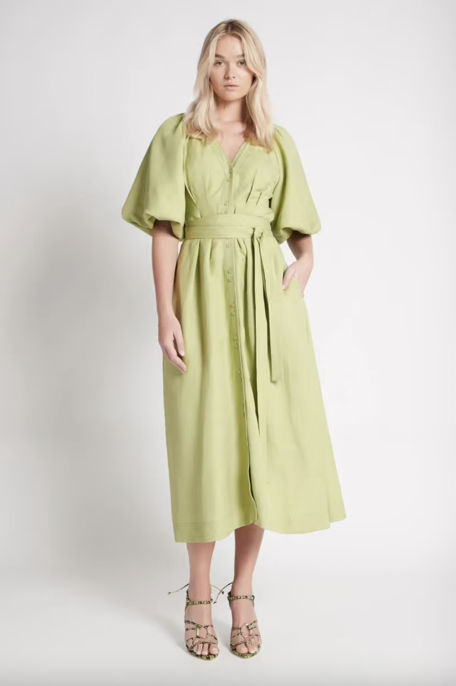 Formal rental Green Aje