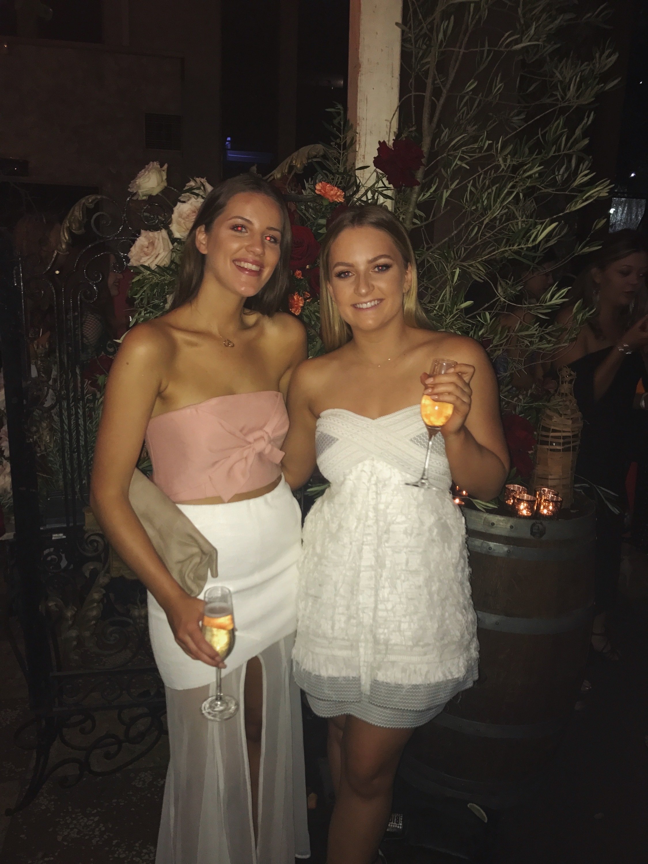 Manning Cartell White to borrow