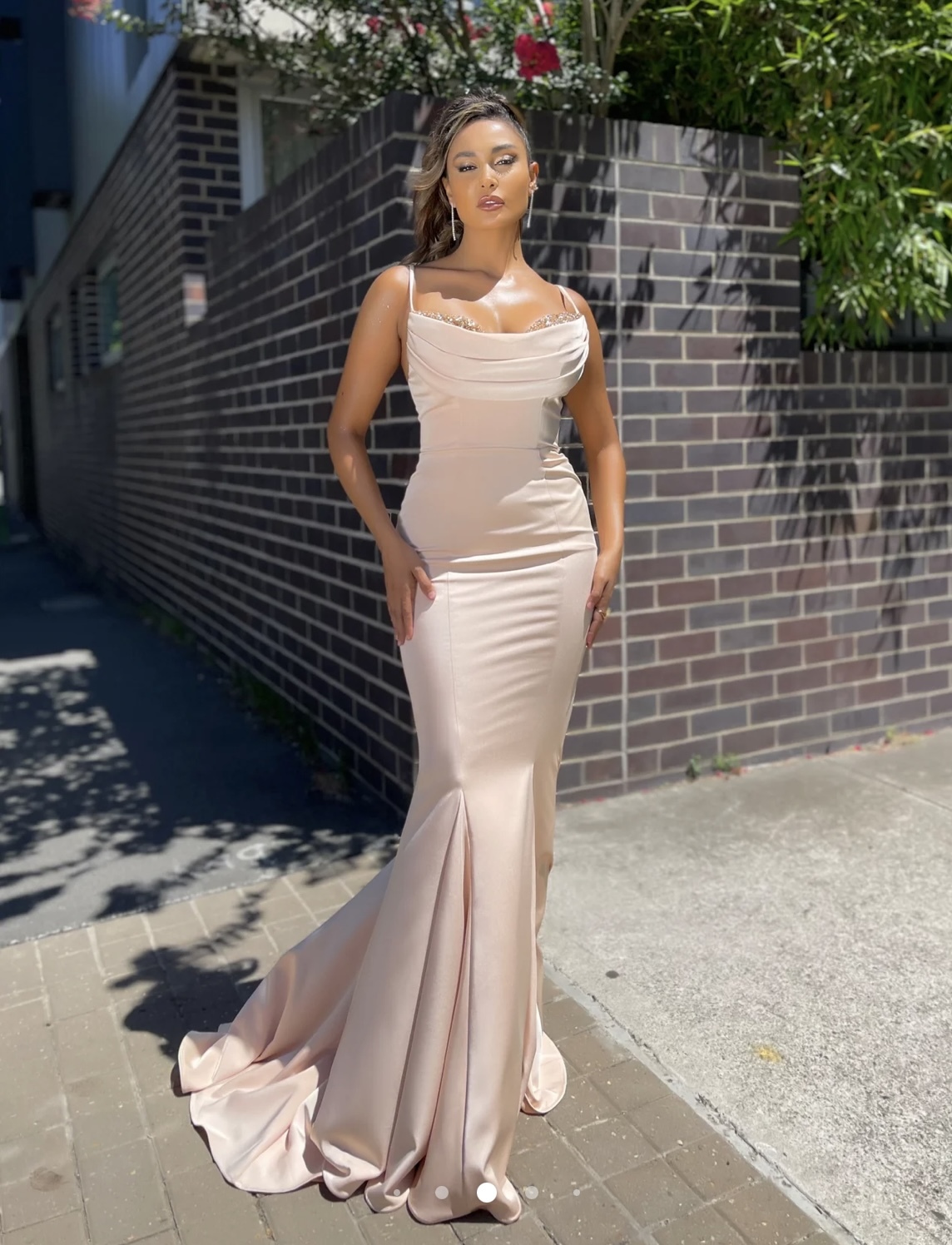 Jadore Pink for rent