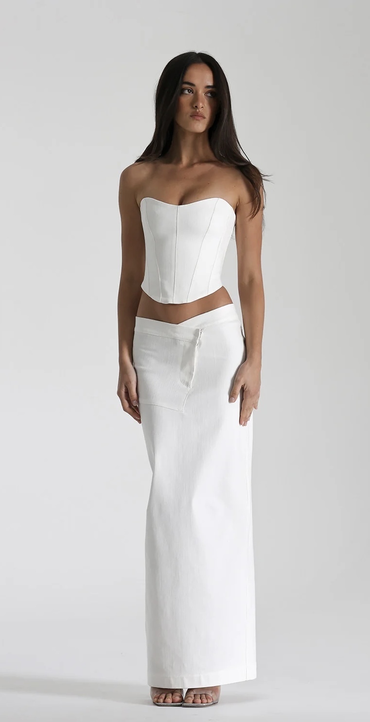 Rental White Natalie Rolt