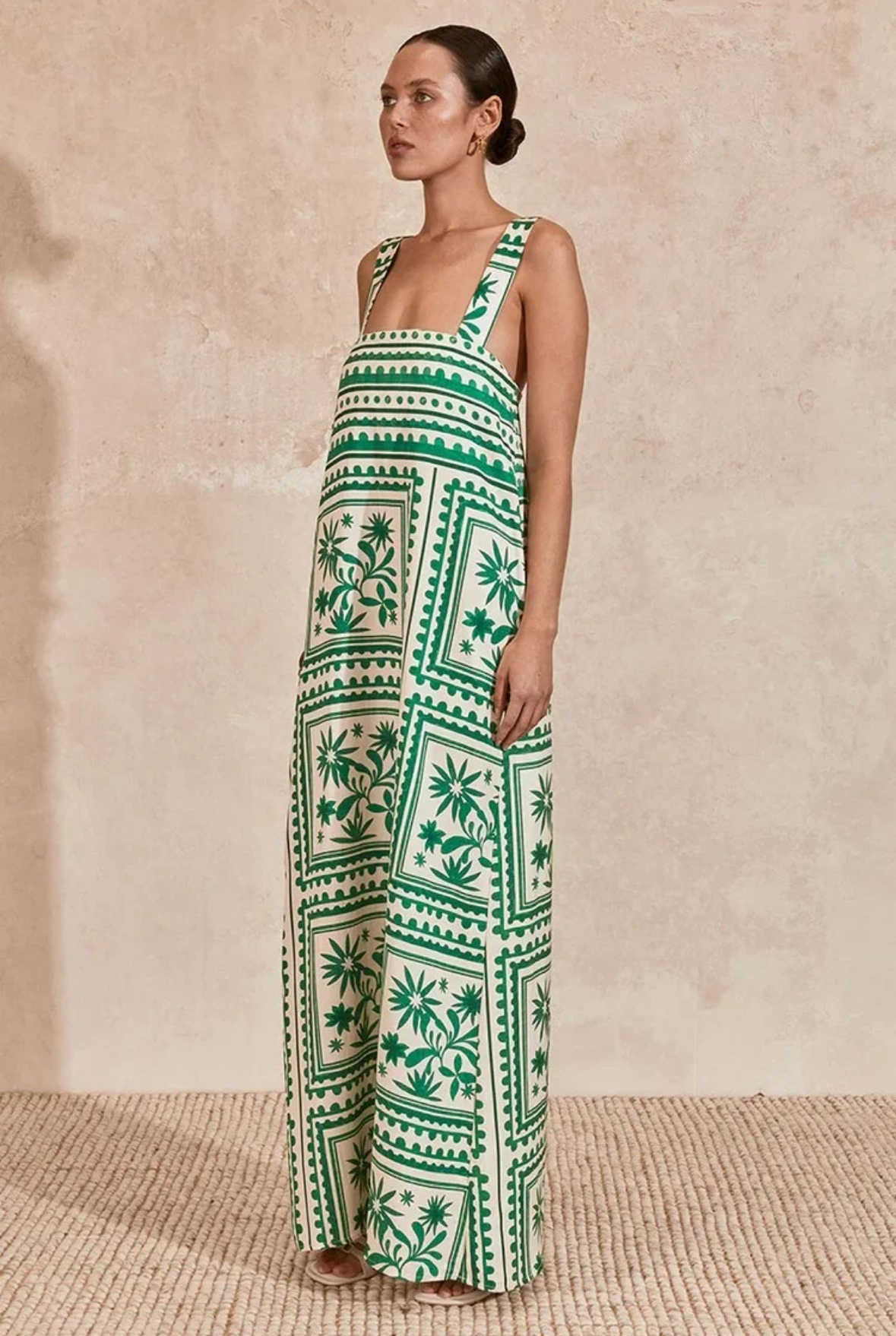 For rent a Mon Renn Losas Maxi Dress In Emerald Tile