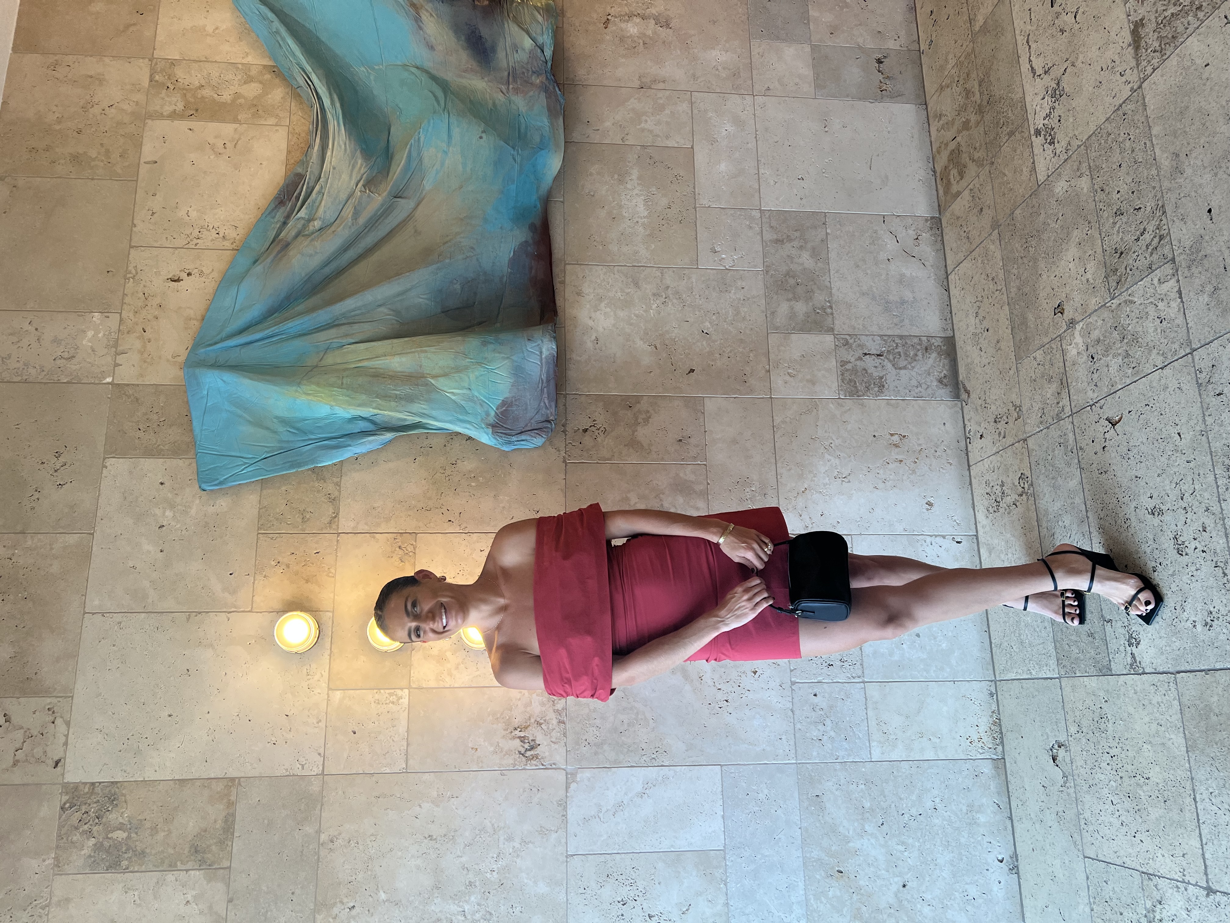 Designer rental Red Benni