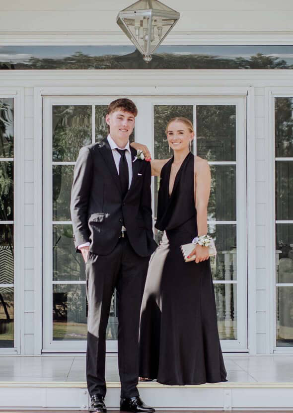 Rat & Boa Black to hire