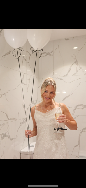 Sisters The Label White for lend