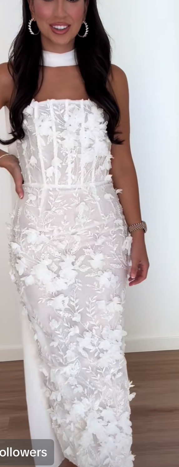 Eliya The Label White to loan