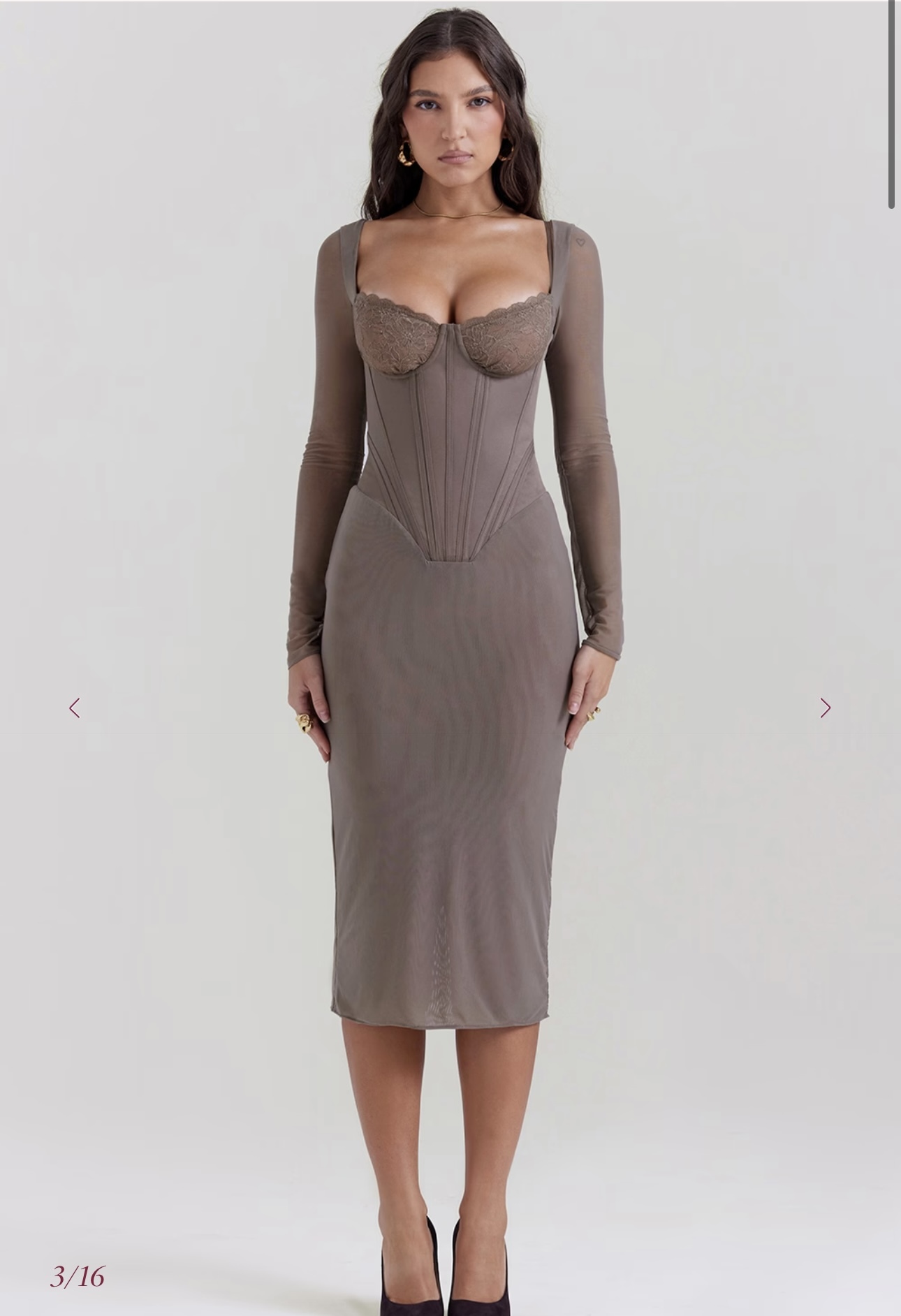 Rent a Brown House Of Cb