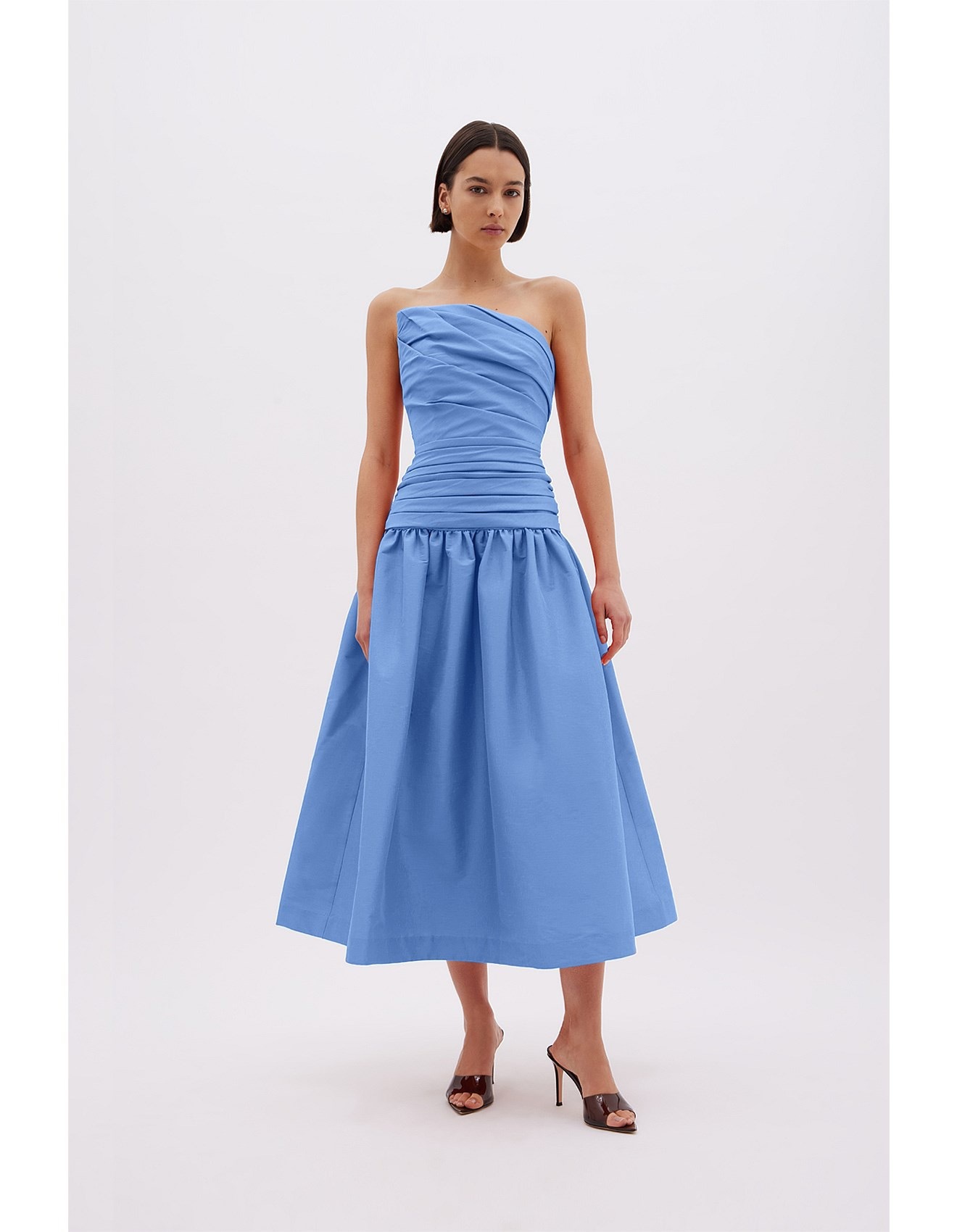 Rachel Gilbert Blue to rent