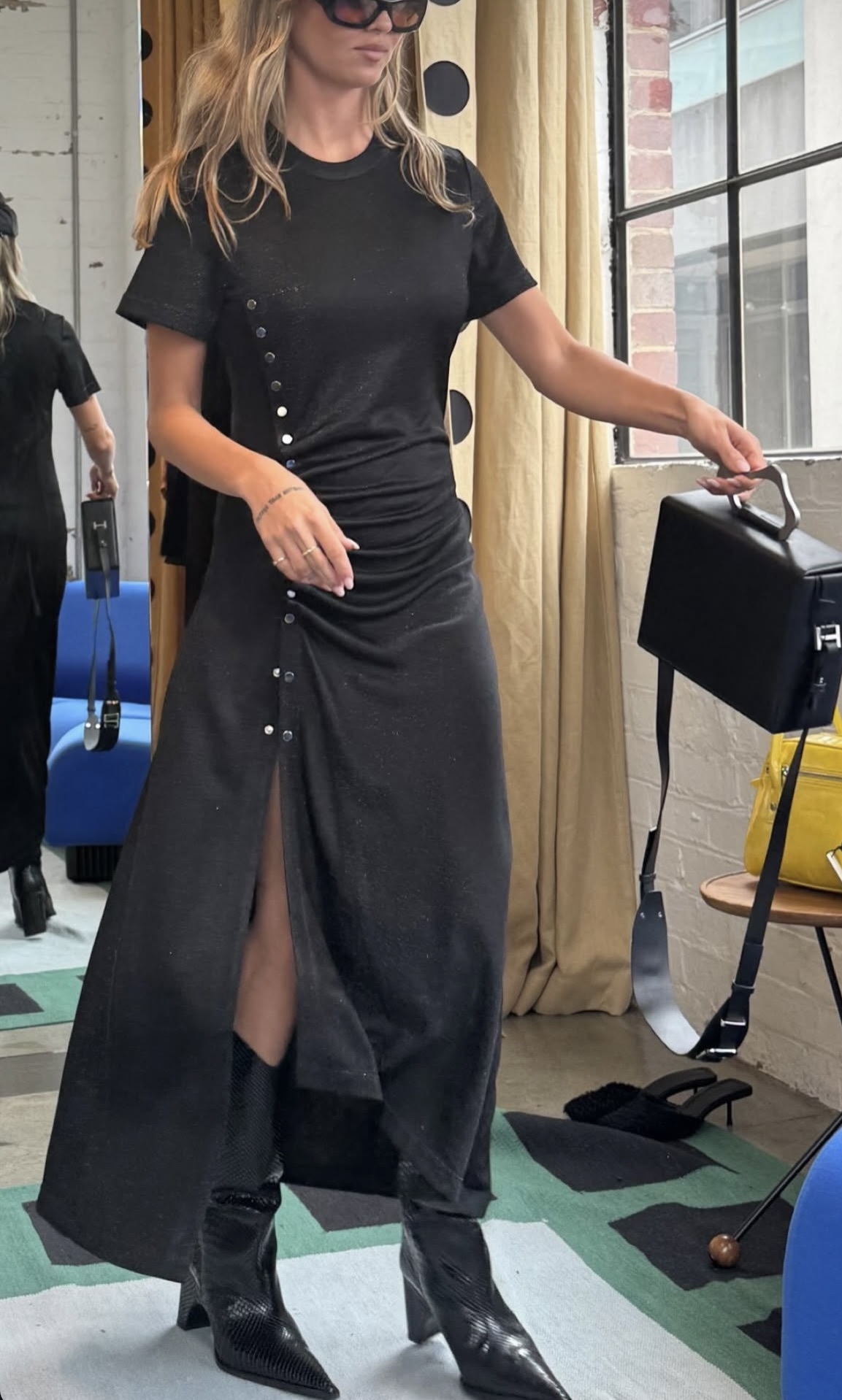 Loan a Black On Parks