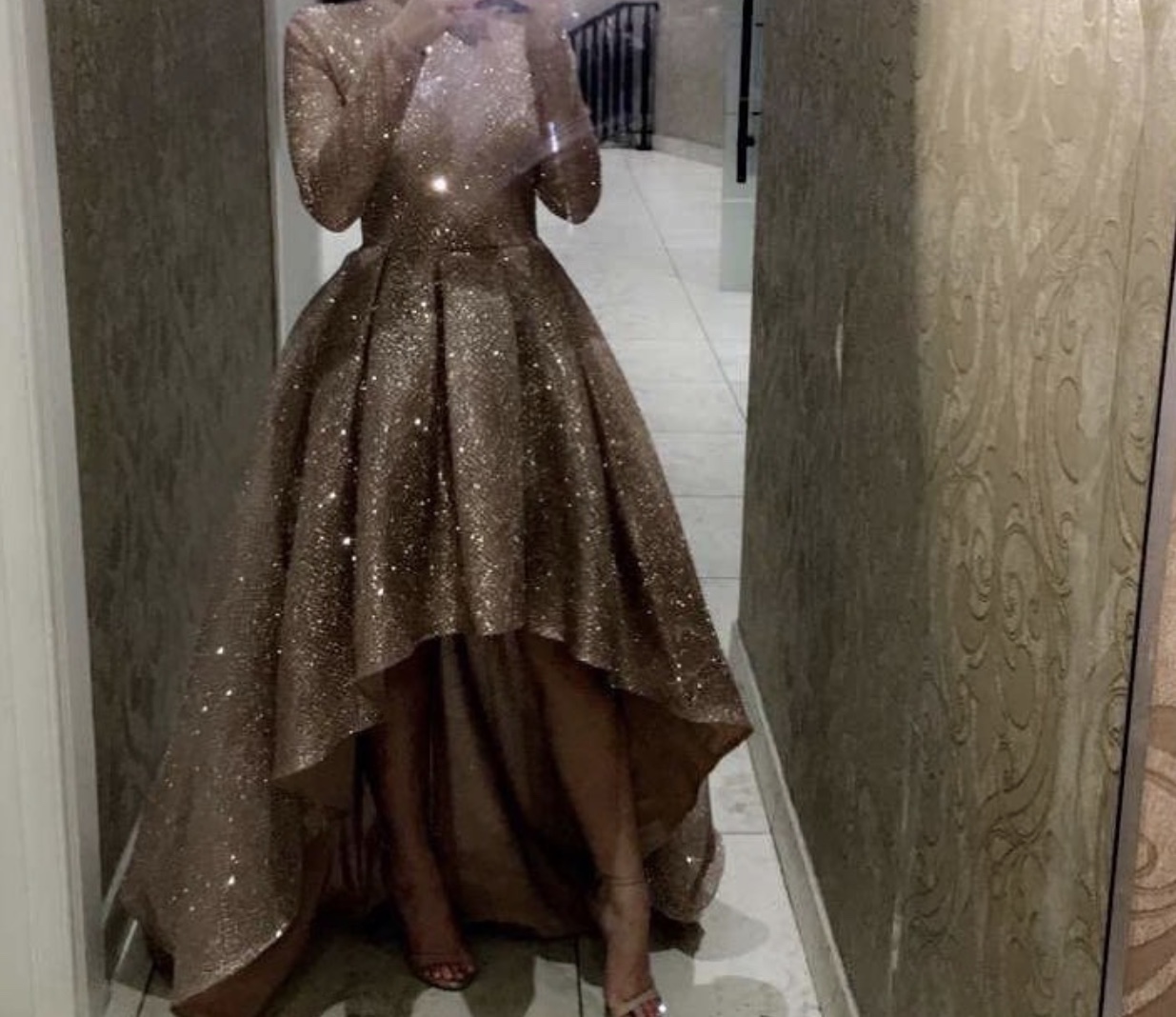 Rent a Gold Portia And Scarlett