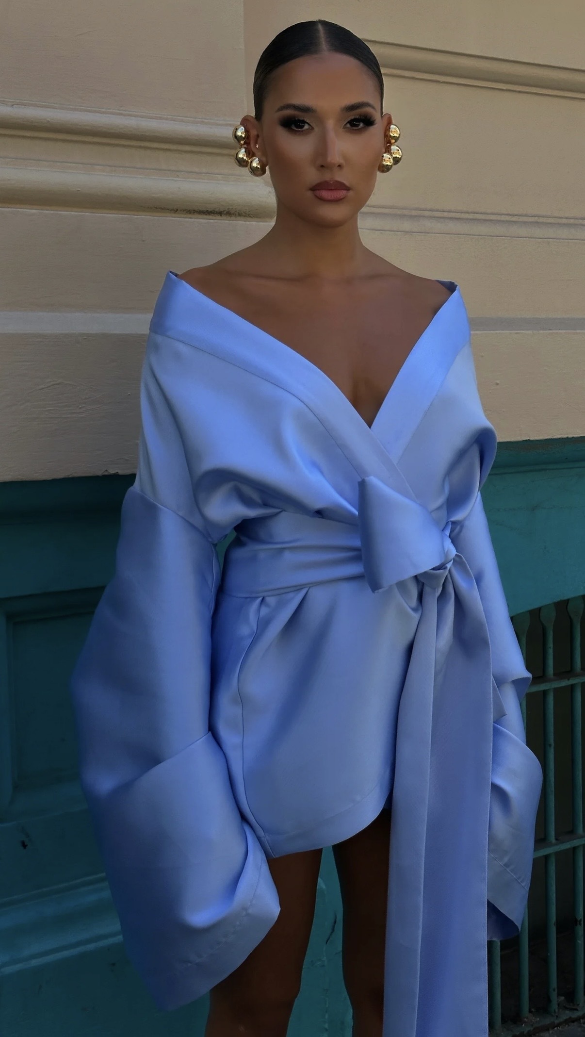 Khirzad Femme Blue to borrow