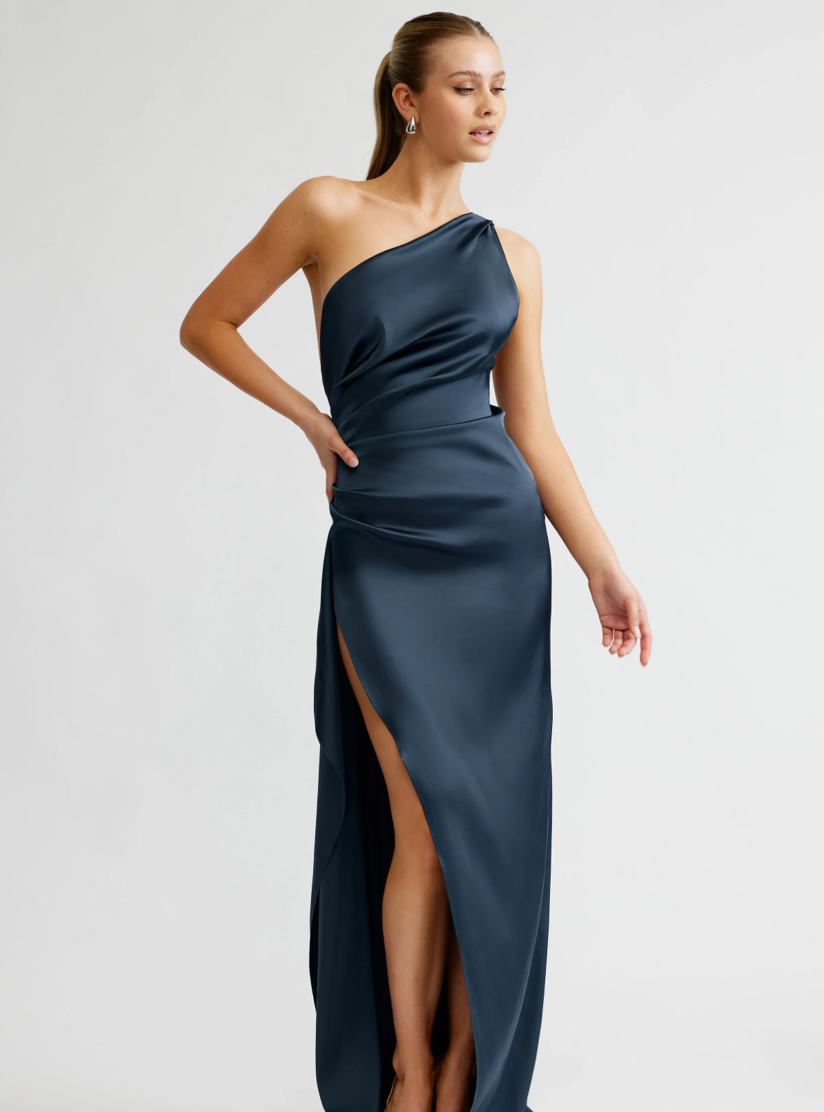 Cheap designer Lexi Samira