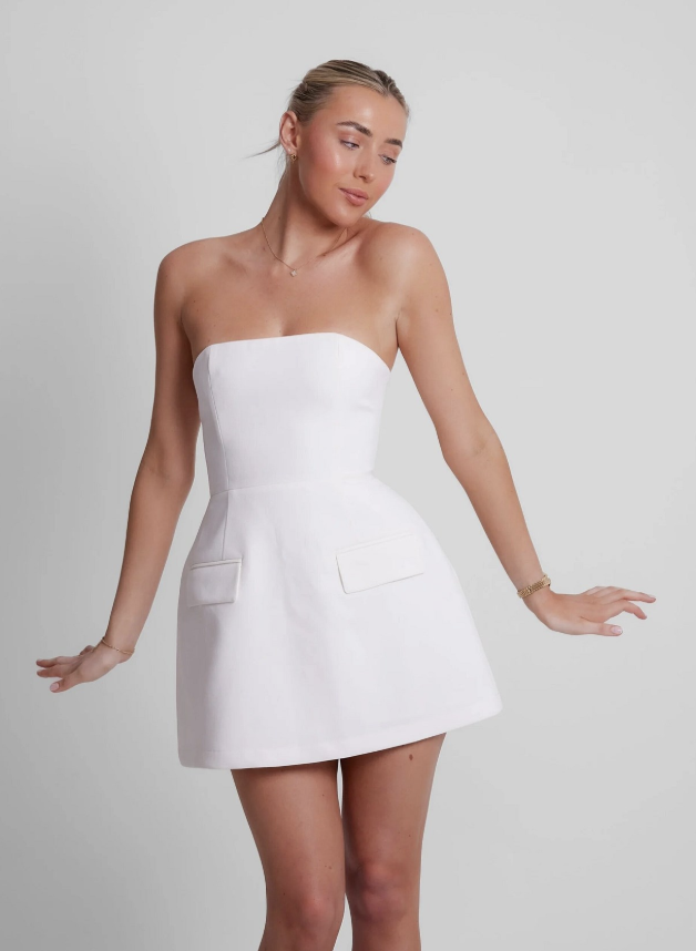 Rent a White Odd Muse