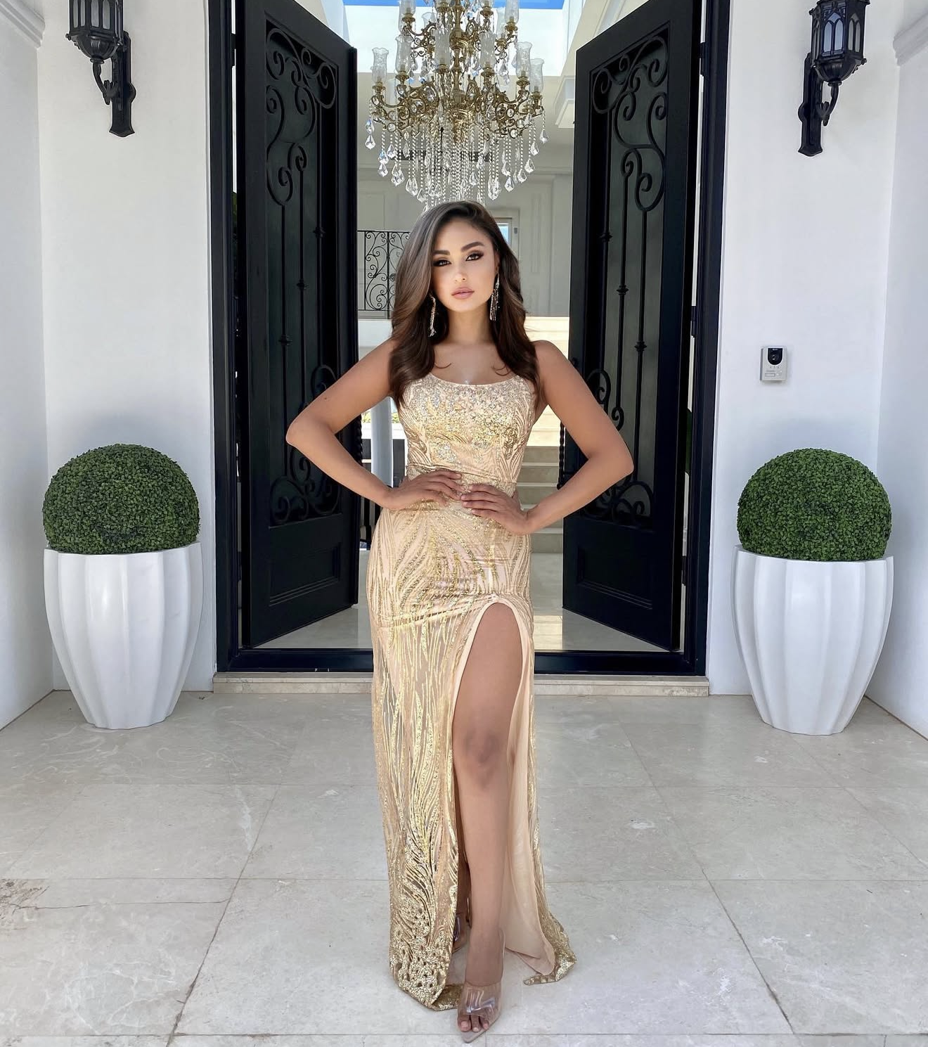 Designer rental Gold Abyss By Abby