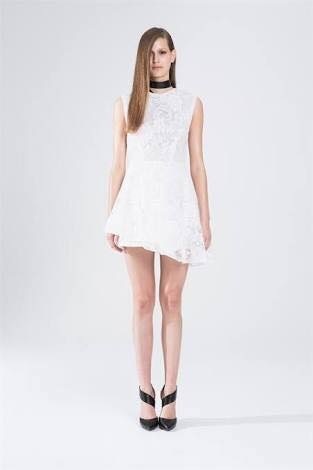 Formal rental White Asilio