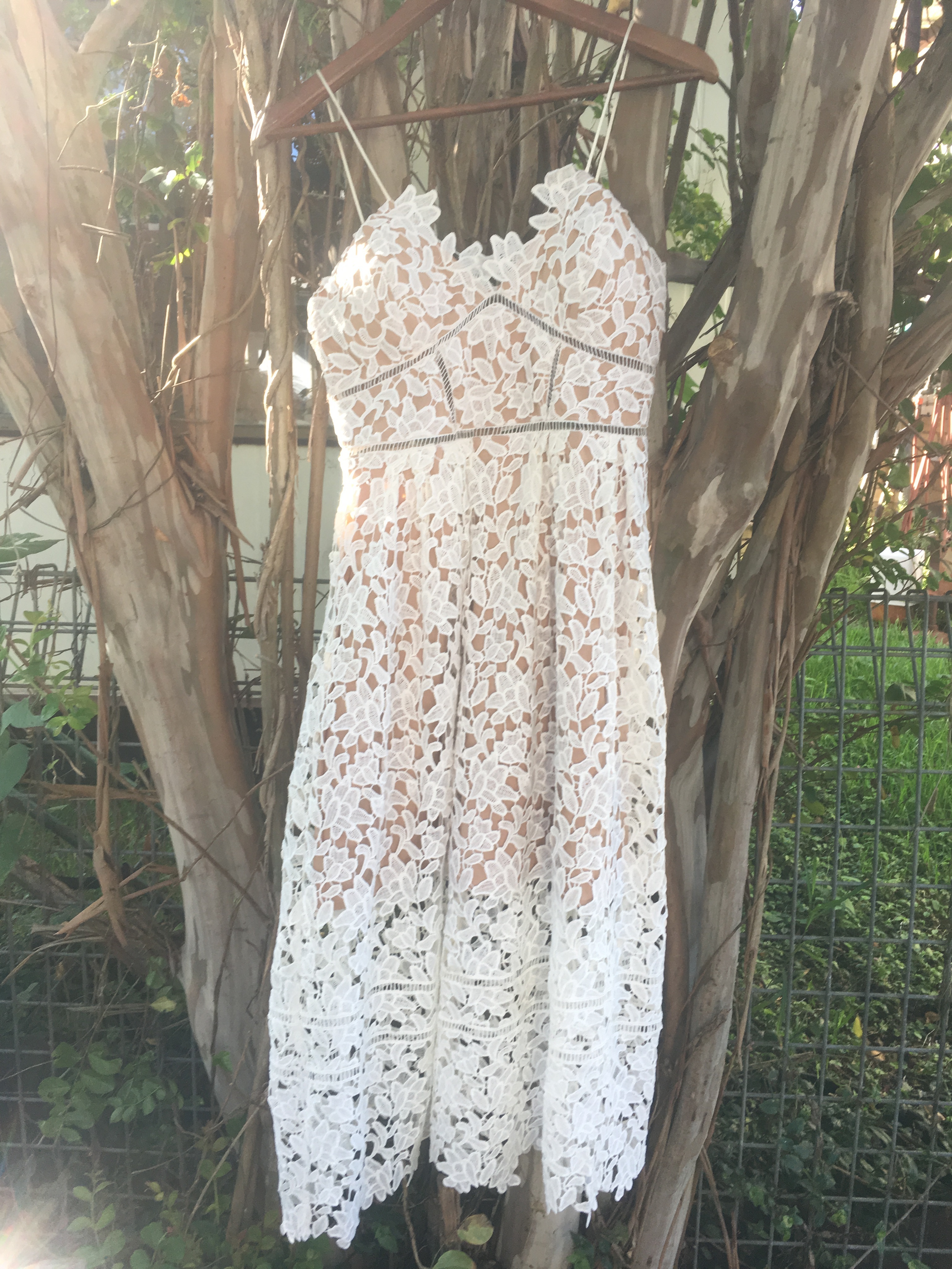 C/Meo Collective White for loan